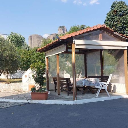 Гостевой дом Pomegranate Tree House - Meteora Калампака Экстерьер фото